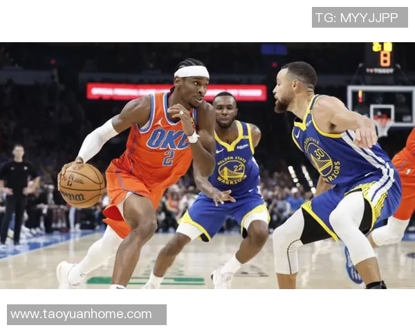 骑士与雷霆总决赛第四场激战回顾精彩瞬间与关键时刻分析